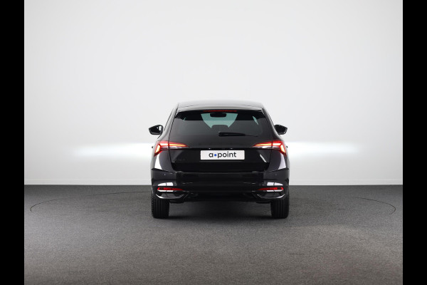 Škoda SCALA Monte Carlo 1.0 TSI 115 pk 7 versn. DSG | Travel assist plus | Winter pakket | 18 inch lichtmetalen velgen