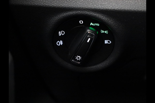 Škoda SCALA Monte Carlo 1.0 TSI 115 pk 7 versn. DSG | Travel assist plus | Winter pakket | 18 inch lichtmetalen velgen