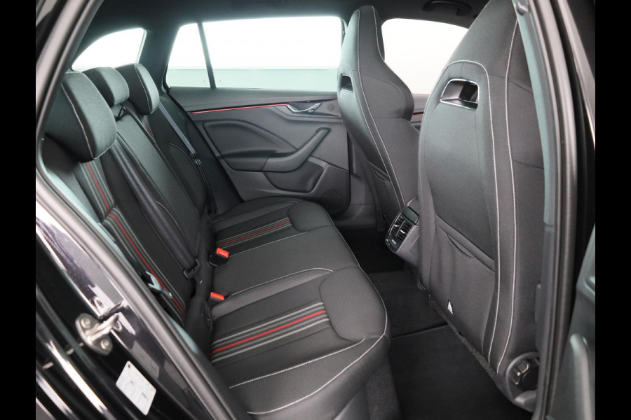Škoda SCALA Monte Carlo 1.0 TSI 115 pk 7 versn. DSG | Travel assist plus | Winter pakket | 18 inch lichtmetalen velgen