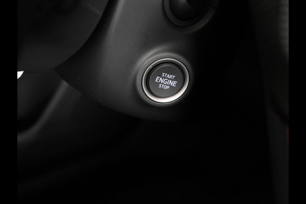 Škoda SCALA Monte Carlo 1.0 TSI 115 pk 7 versn. DSG | Travel assist plus | Winter pakket | 18 inch lichtmetalen velgen