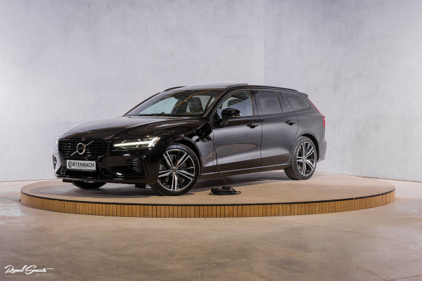 Volvo V60 2.0 T6 Plug-in hybrid AWD Plus Dark | Long range | Panorama dak | Bowers&Wilkins | Memory | stoel verkoeling |