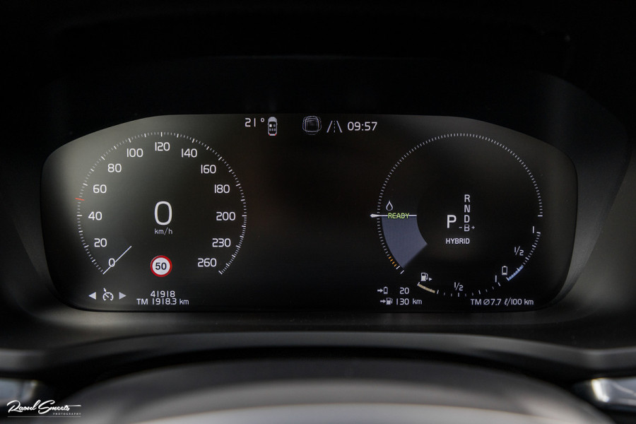 Volvo V60 2.0 T6 Plug-in hybrid AWD Plus Dark | Long range | Panorama dak | Bowers&Wilkins | Memory | stoel verkoeling |