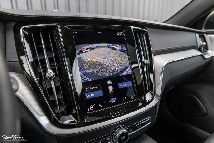 Volvo V60 2.0 T6 Plug-in hybrid AWD Plus Dark | Long range | Panorama dak | Bowers&Wilkins | Memory | stoel verkoeling |