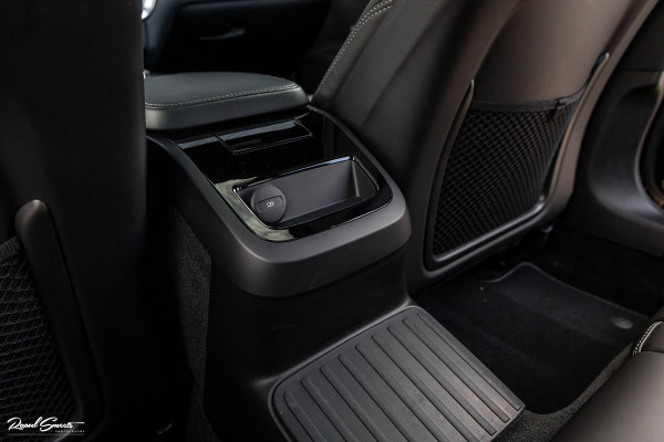 Volvo V60 2.0 T6 Plug-in hybrid AWD Plus Dark | Long range | Panorama dak | Bowers&Wilkins | Memory | stoel verkoeling |