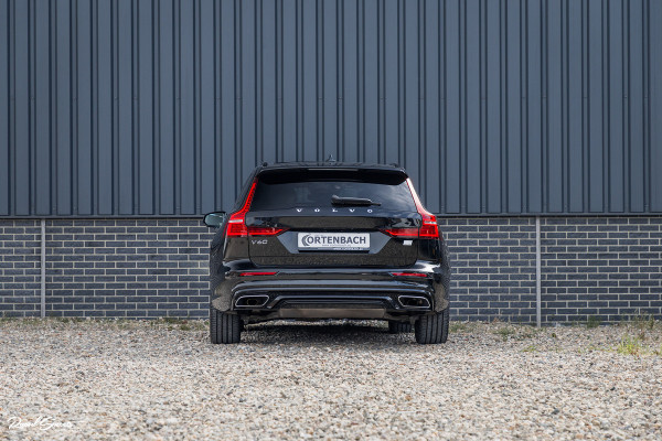 Volvo V60 2.0 T6 Plug-in hybrid AWD Plus Dark | Long range | Panorama dak | Bowers&Wilkins | Memory | stoel verkoeling |