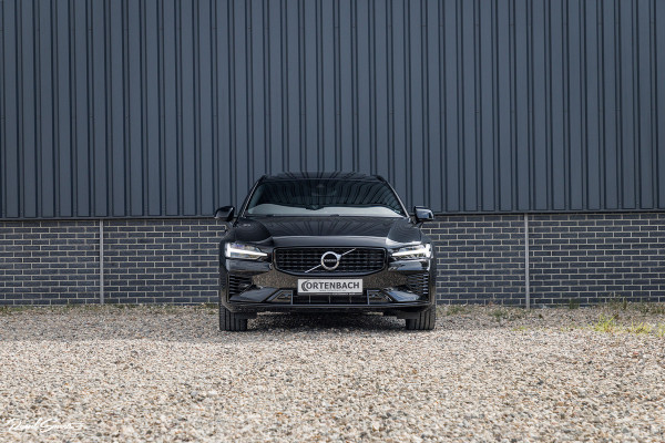 Volvo V60 2.0 T6 Plug-in hybrid AWD Plus Dark | Long range | Panorama dak | Bowers&Wilkins | Memory | stoel verkoeling |
