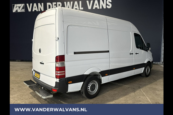 Mercedes-Benz Sprinter 316 CDI 163pk L2H2 Euro6 Airco | Cruisecontrol | 2800kg Trekhaak Parkeersensoren