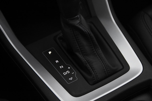 Audi Q3 35 TDI S-Tronic *1ste Eigenaar*Leer*Navigatie*Stoelverwarming*