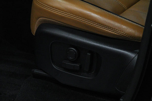 Land Rover Range Rover Sport 3.0 SDV6 HSE *Meridian / Stoelventilatie / Luchtvering / AWD / Panorama*