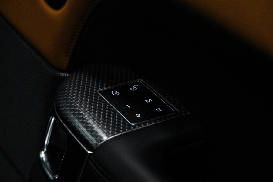 Land Rover Range Rover Sport 3.0 SDV6 HSE *Meridian / Stoelventilatie / Luchtvering / AWD / Panorama*