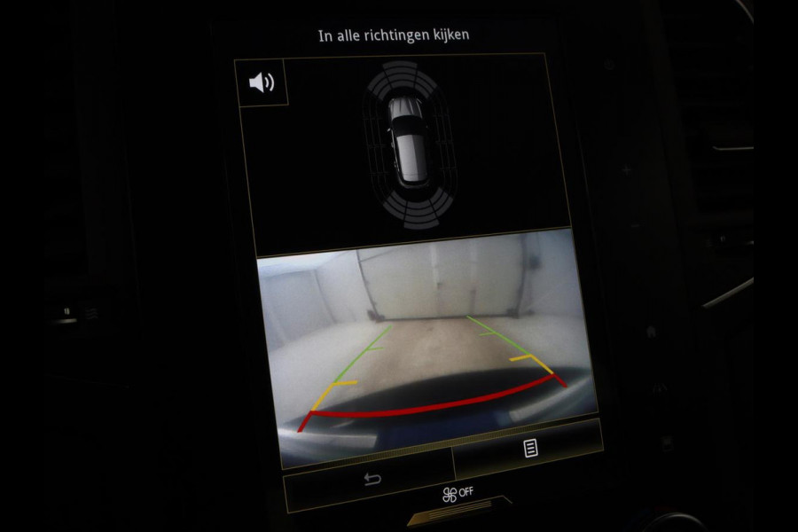Renault Mégane 1.3 TCe GT-Line | Stoelverwarming | Head-Up | Camera | Trekhaak | Sportstoelen | Navigatie | Park Assist | Full LED | Keyless