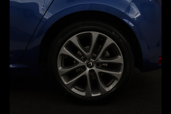 Renault Mégane 1.3 TCe GT-Line | Stoelverwarming | Head-Up | Camera | Trekhaak | Sportstoelen | Navigatie | Park Assist | Full LED | Keyless