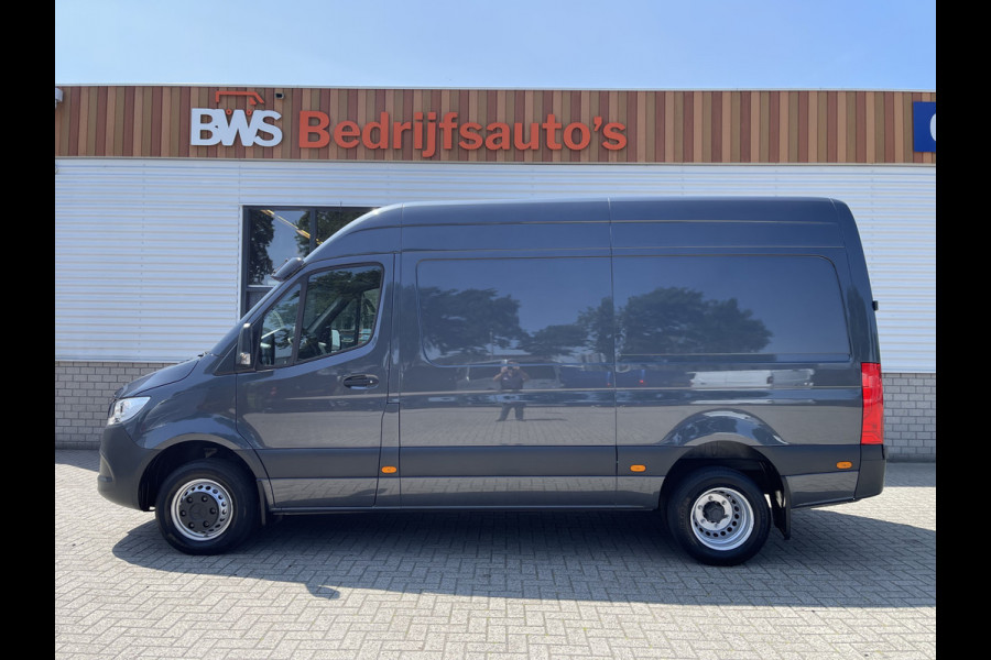Mercedes-Benz Sprinter 516 2.2 CDI L2H2 dubbellucht / vaste prijs rijklaar € 26.950 ex btw / lease vanaf € 440 / euro 6 / bpm vrij / tegen een meerprijs kunnen wij een trekhaak 3500 kg monteren !