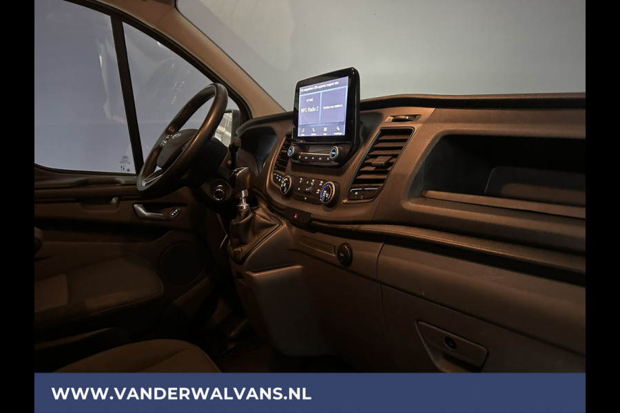 Ford Transit Custom 2.0 TDCI 131pk L2H1 Euro6 Airco | Apple Carplay | Android Auto | LED Cruiscontrol, Verwarmde Voorruit, Parkeersensoren, Bijrijdersbank, 2800kg Trekvermogen