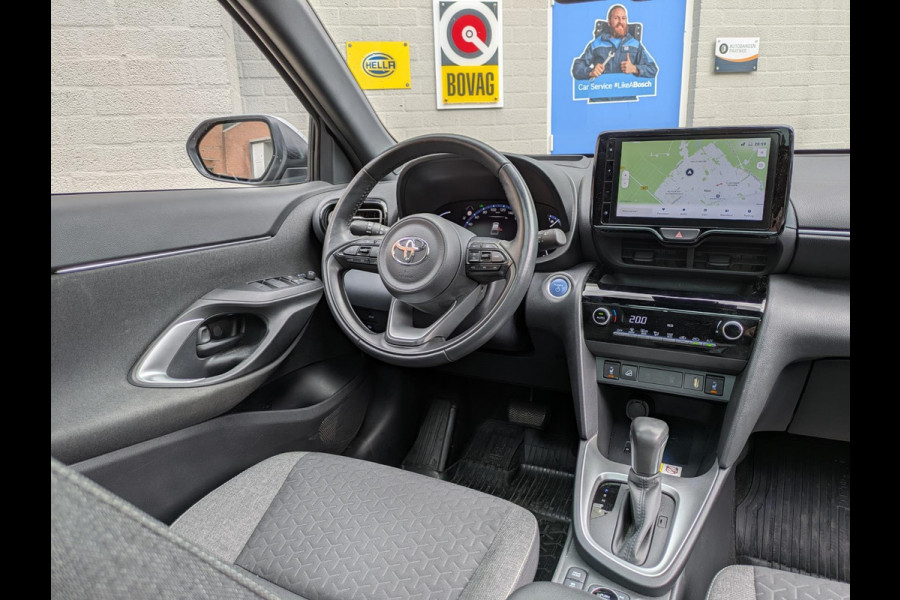 Toyota Yaris Cross 1.5 Hybrid AWD|Panodak|Head-Up|Keyless-Entry|Trekhaak|Stoel/Stuurverwarming|Camera|22.500km