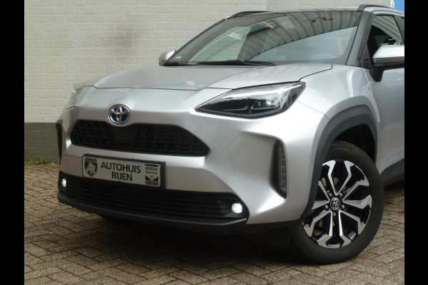 Toyota Yaris Cross 1.5 Hybrid AWD|Panodak|Head-Up|Keyless-Entry|Trekhaak|Stoel/Stuurverwarming|Camera|22.500km