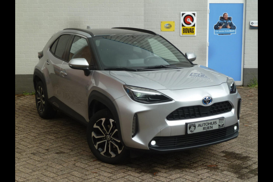 Toyota Yaris Cross 1.5 Hybrid AWD|Panodak|Head-Up|Keyless-Entry|Trekhaak|Stoel/Stuurverwarming|Camera|22.500km