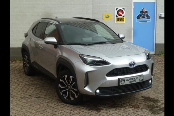 Toyota Yaris Cross 1.5 Hybrid AWD|Panodak|Head-Up|Keyless-Entry|Trekhaak|Stoel/Stuurverwarming|Camera|22.500km