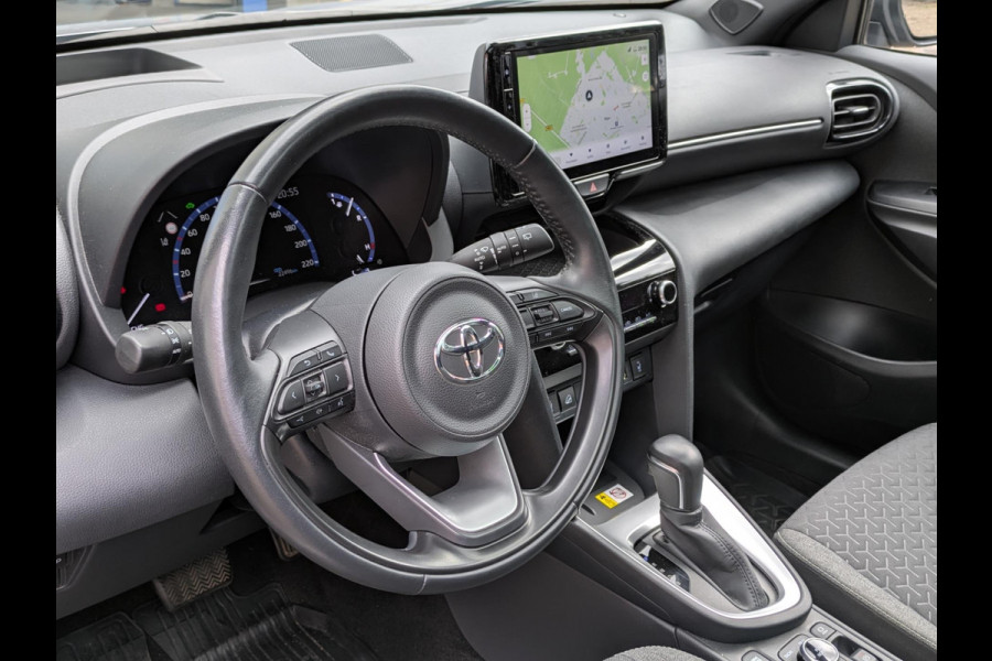 Toyota Yaris Cross 1.5 Hybrid AWD|Panodak|Head-Up|Keyless-Entry|Trekhaak|Stoel/Stuurverwarming|Camera|22.500km