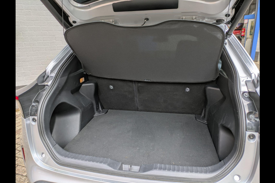Toyota Yaris Cross 1.5 Hybrid AWD|Panodak|Head-Up|Keyless-Entry|Trekhaak|Stoel/Stuurverwarming|Camera|22.500km