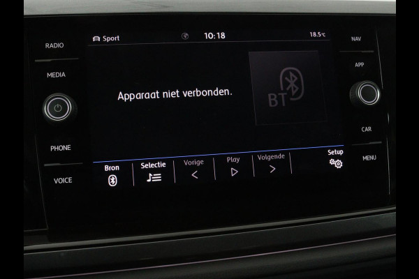 Volkswagen Polo 1.0 TSI R Line | Panoramadak | Stoelverwarming | Adaptive cruise | Climate control | Park Assist | Carplay | Navigatie