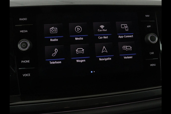 Volkswagen Polo 1.0 TSI R Line | Panoramadak | Stoelverwarming | Adaptive cruise | Climate control | Park Assist | Carplay | Navigatie