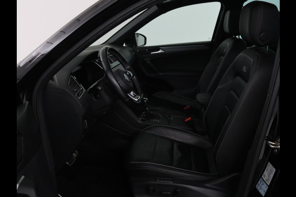 Volkswagen Tiguan 1.4 TSI R Line | Panoramadak | Leder | Stoelverwarming | Trekhaak | Carplay | 360 camera | Virtual Cockpit | Navigatie | Adaptive cruise | 19'' lichtmetalen velgen