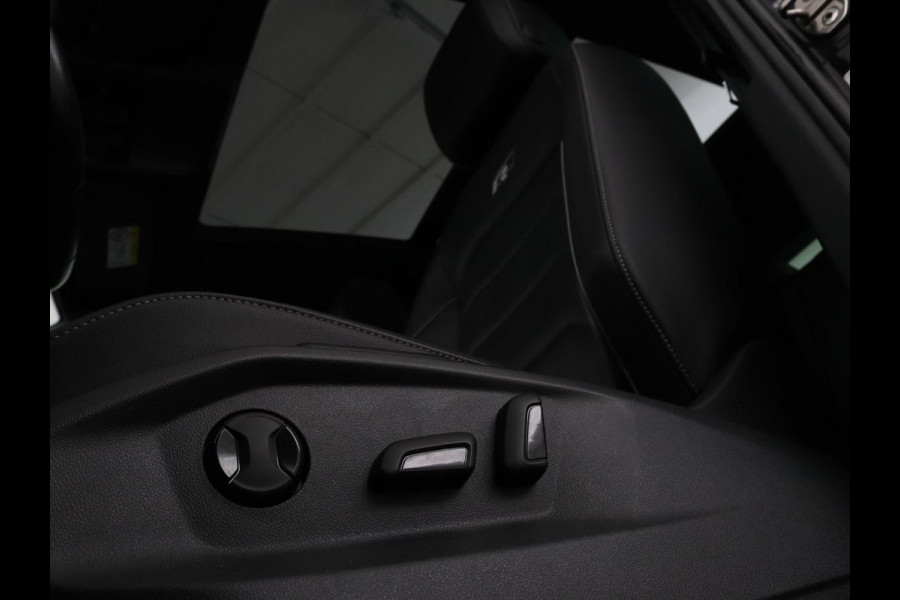 Volkswagen Tiguan 1.4 TSI R Line | Panoramadak | Leder | Stoelverwarming | Trekhaak | Carplay | 360 camera | Virtual Cockpit | Navigatie | Adaptive cruise | 19'' lichtmetalen velgen