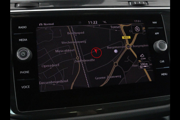 Volkswagen Tiguan 1.4 TSI R Line | Panoramadak | Leder | Stoelverwarming | Trekhaak | Carplay | 360 camera | Virtual Cockpit | Navigatie | Adaptive cruise | 19'' lichtmetalen velgen