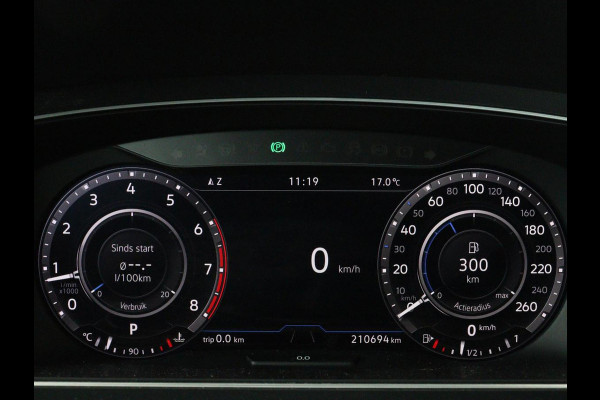 Volkswagen Tiguan 1.4 TSI R Line | Panoramadak | Leder | Stoelverwarming | Trekhaak | Carplay | 360 camera | Virtual Cockpit | Navigatie | Adaptive cruise | 19'' lichtmetalen velgen