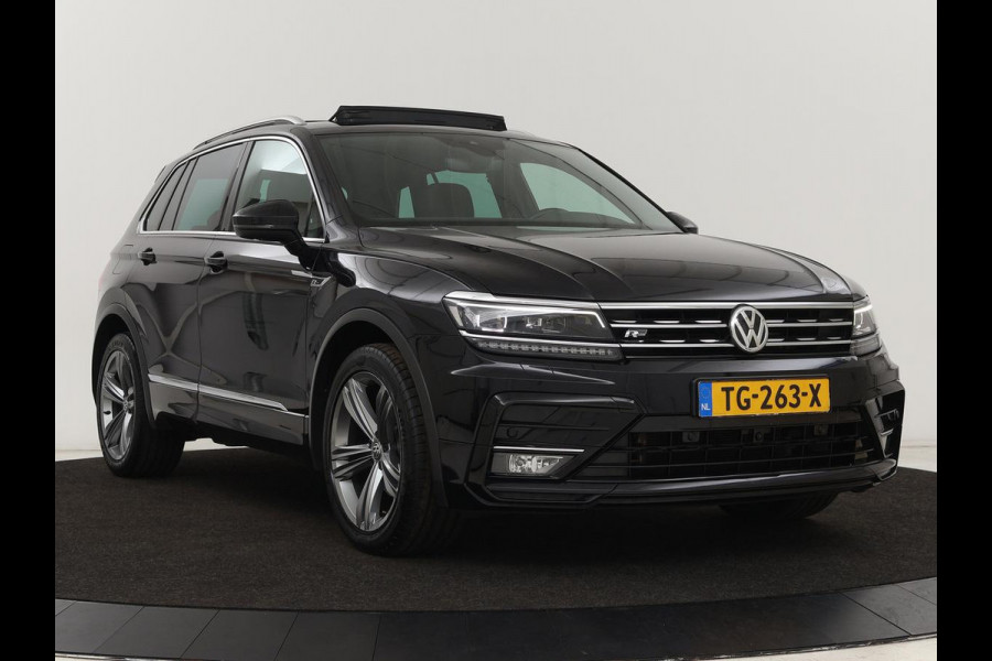 Volkswagen Tiguan 1.4 TSI R Line | Panoramadak | Leder | Stoelverwarming | Trekhaak | Carplay | 360 camera | Virtual Cockpit | Navigatie | Adaptive cruise | 19'' lichtmetalen velgen