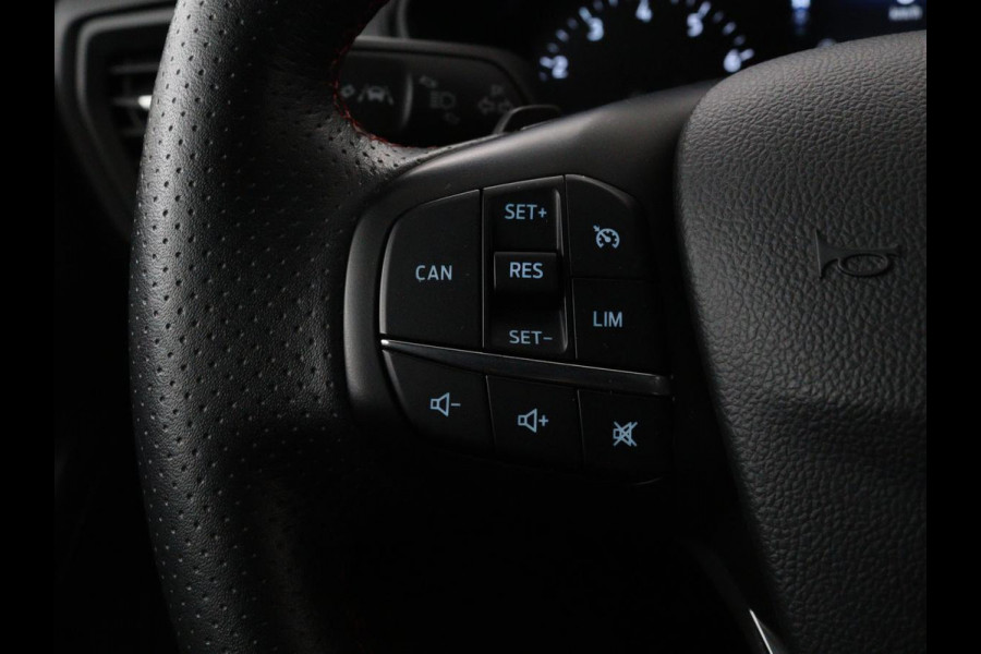 Ford Focus 1.5 EcoBoost ST Line | Trekhaak | B&O Sound | Carplay | Navigatie | Full LED | Climate control | Keyless | PDC | Sportstoelen