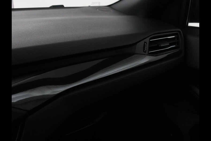 Ford Focus 1.5 EcoBoost ST Line | Trekhaak | B&O Sound | Carplay | Navigatie | Full LED | Climate control | Keyless | PDC | Sportstoelen