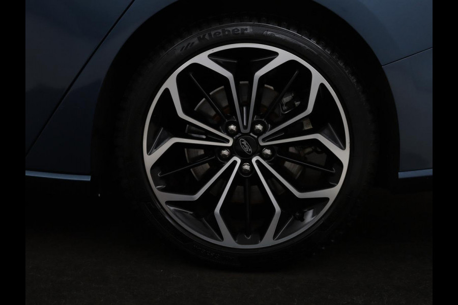 Ford Focus 1.5 EcoBoost ST Line | Trekhaak | B&O Sound | Carplay | Navigatie | Full LED | Climate control | Keyless | PDC | Sportstoelen