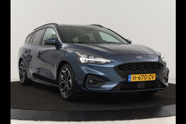 Ford Focus 1.5 EcoBoost ST Line | Trekhaak | B&O Sound | Carplay | Navigatie | Full LED | Climate control | Keyless | PDC | Sportstoelen