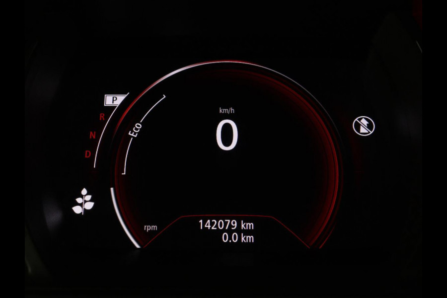 Renault Mégane 1.3 TCe Limited | Trekhaak | Navigatie | Keyless | Climate control | Parkeerhulp | Cruise control | Bluetooth | DAB