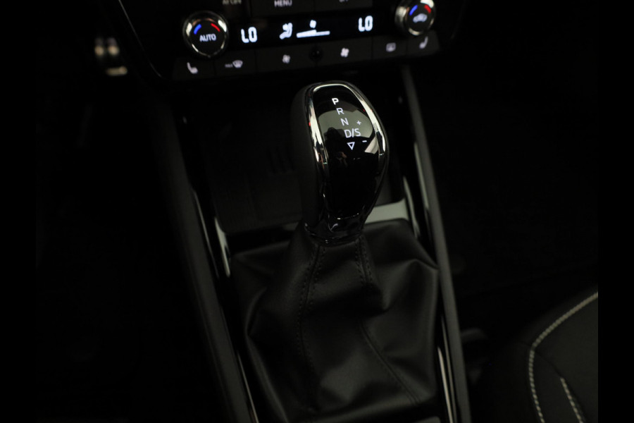 Škoda Kamiq 1.0 TSI Monte Carlo 115pk DSG-7 | Navigatiepakket | 18 inch | Adaptive Cruise | Dode hoek sensoren | Panoramadak | Stoelverwarming