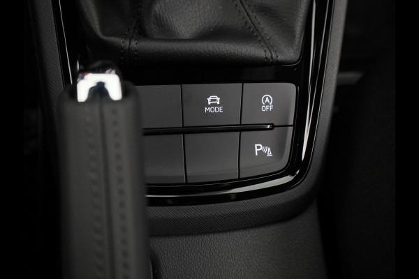 Škoda Kamiq 1.0 TSI Monte Carlo 115pk DSG-7 | Navigatiepakket | 18 inch | Adaptive Cruise | Dode hoek sensoren | Panoramadak | Stoelverwarming