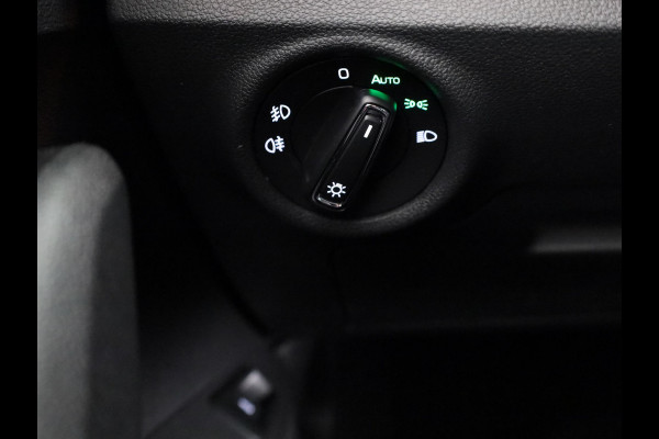 Škoda Kamiq 1.0 TSI Monte Carlo 115pk DSG-7 | Navigatiepakket | 18 inch | Adaptive Cruise | Dode hoek sensoren | Panoramadak | Stoelverwarming