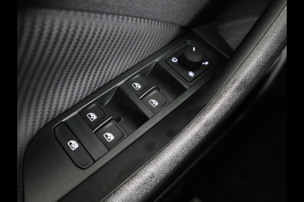 Škoda Kamiq 1.0 TSI Monte Carlo 115pk DSG-7 | Navigatiepakket | 18 inch | Adaptive Cruise | Dode hoek sensoren | Panoramadak | Stoelverwarming