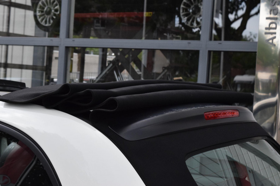 Fiat 500C 80pk Turbo Lounge|16"|Nav|Lage km!