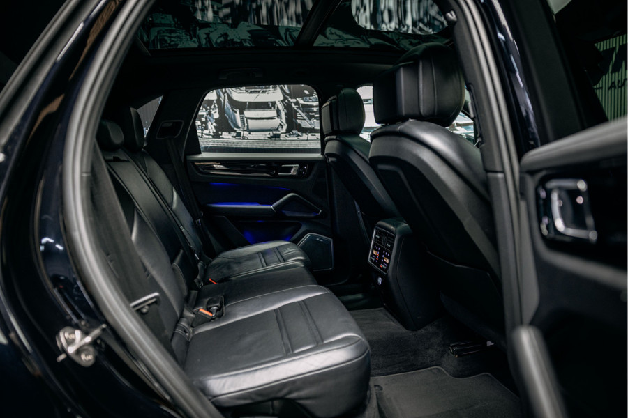 Porsche Cayenne 3.0 | Burmester | sportuitlaat | Pano | 360 camera | Stoelverwarming en ventilatie |