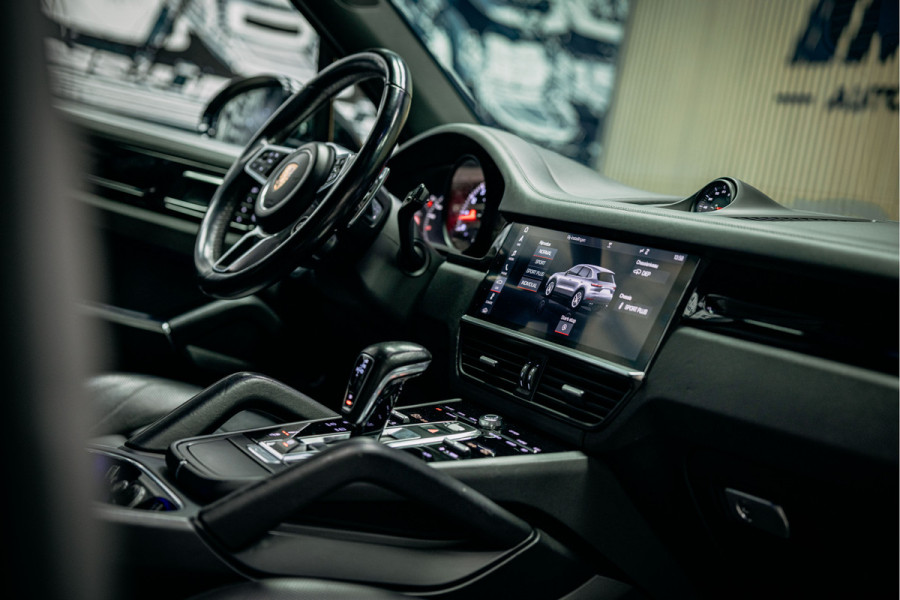 Porsche Cayenne 3.0 | Burmester | sportuitlaat | Pano | 360 camera | Stoelverwarming en ventilatie |