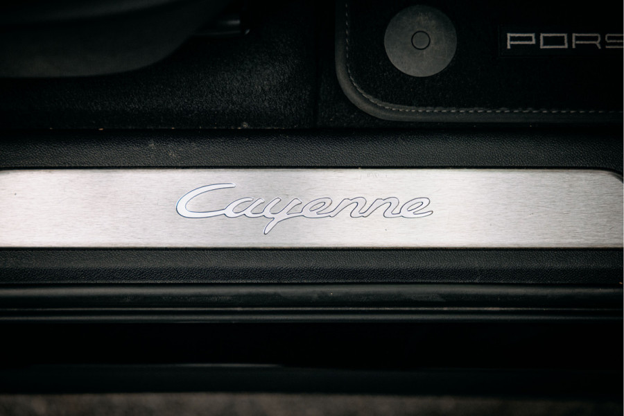 Porsche Cayenne 3.0 | Burmester | sportuitlaat | Pano | 360 camera | Stoelverwarming en ventilatie |