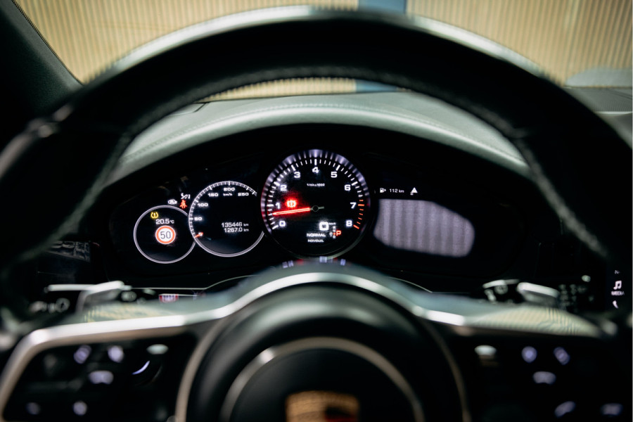 Porsche Cayenne 3.0 | Burmester | sportuitlaat | Pano | 360 camera | Stoelverwarming en ventilatie |