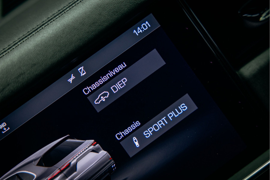 Porsche Cayenne 3.0 | Burmester | sportuitlaat | Pano | 360 camera | Stoelverwarming en ventilatie |