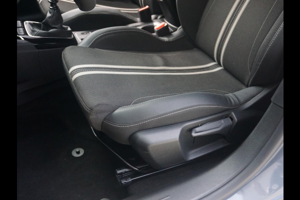 Opel Corsa 1.2 Turbo GS Keyless entry | Climate control