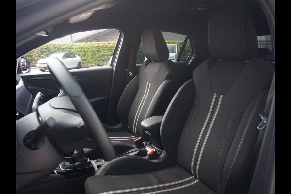 Opel Corsa 1.2 Turbo GS Keyless entry | Climate control