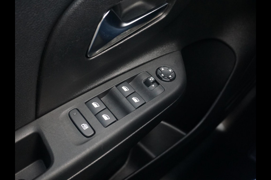 Opel Corsa 1.2 Turbo GS Keyless entry | Climate control