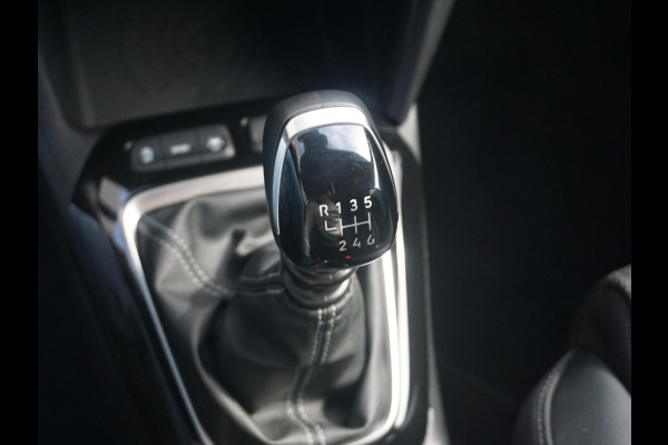Opel Corsa 1.2 Turbo GS Keyless entry | Climate control